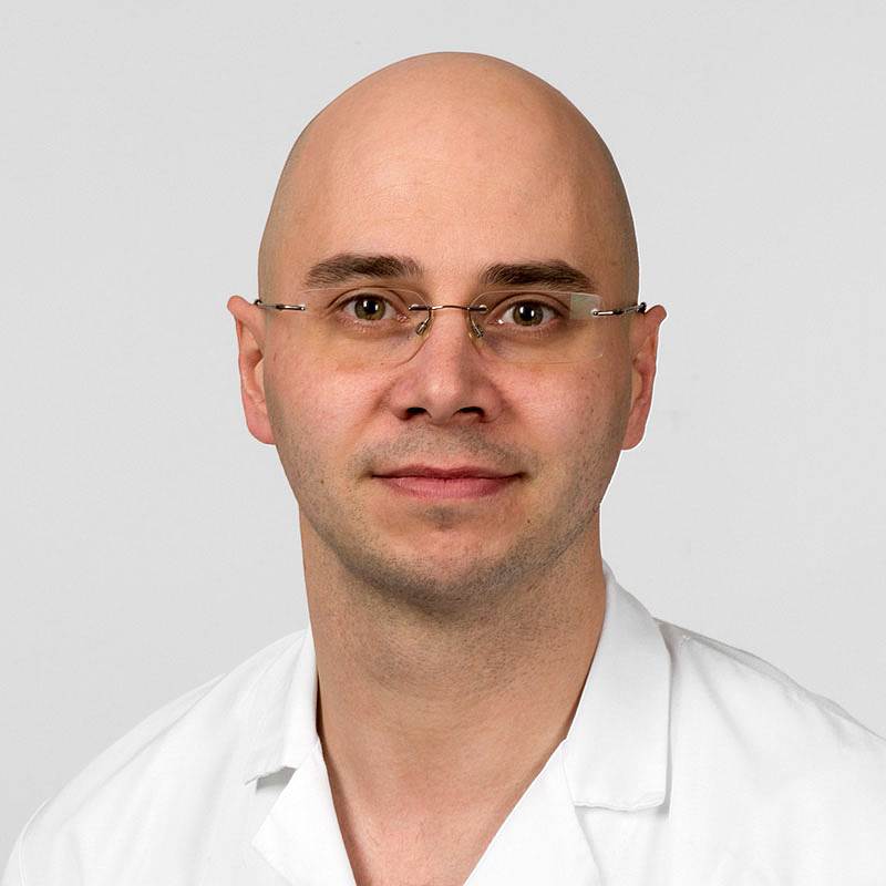 Roman Pfeifer, MD